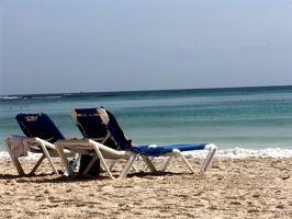 All it's missing to make the commercial is the beer...