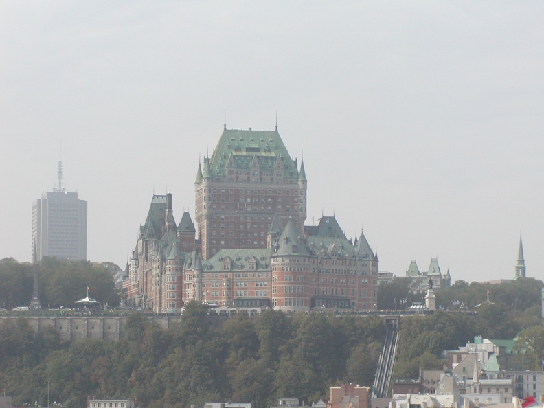D_Quebec_City_Le_Chateau_Frontenac_069.jpg