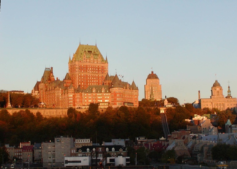 D_Quebec_City_Le_Chateau_Frontenac_093.jpg